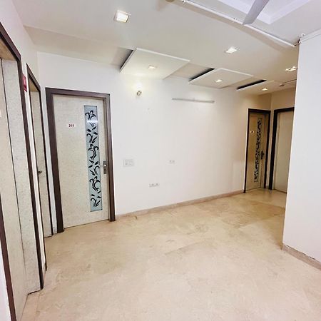 Hotel Park Pride Pitampura New Delhi, Couple Friendly Bagian luar foto