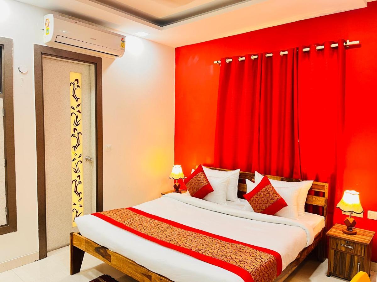 Hotel Park Pride Pitampura New Delhi, Couple Friendly Bagian luar foto