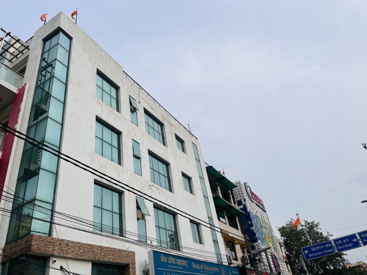 Hotel Park Pride Pitampura New Delhi, Couple Friendly Bagian luar foto