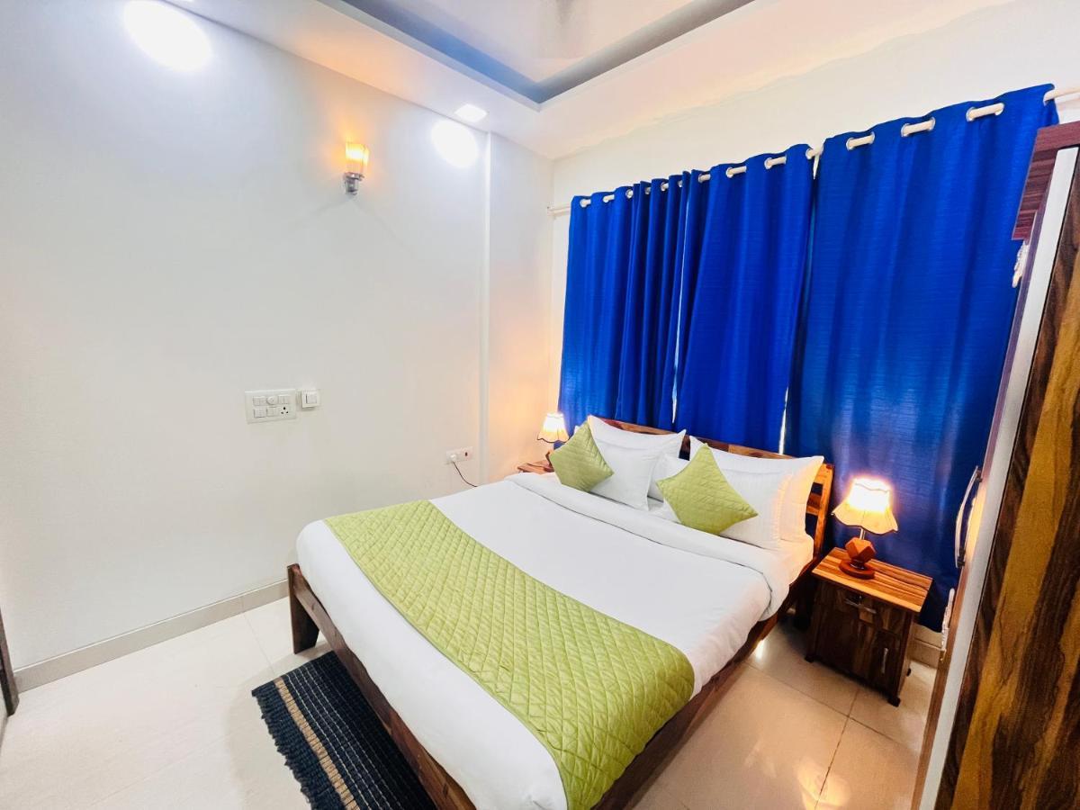 Hotel Park Pride Pitampura New Delhi, Couple Friendly Bagian luar foto
