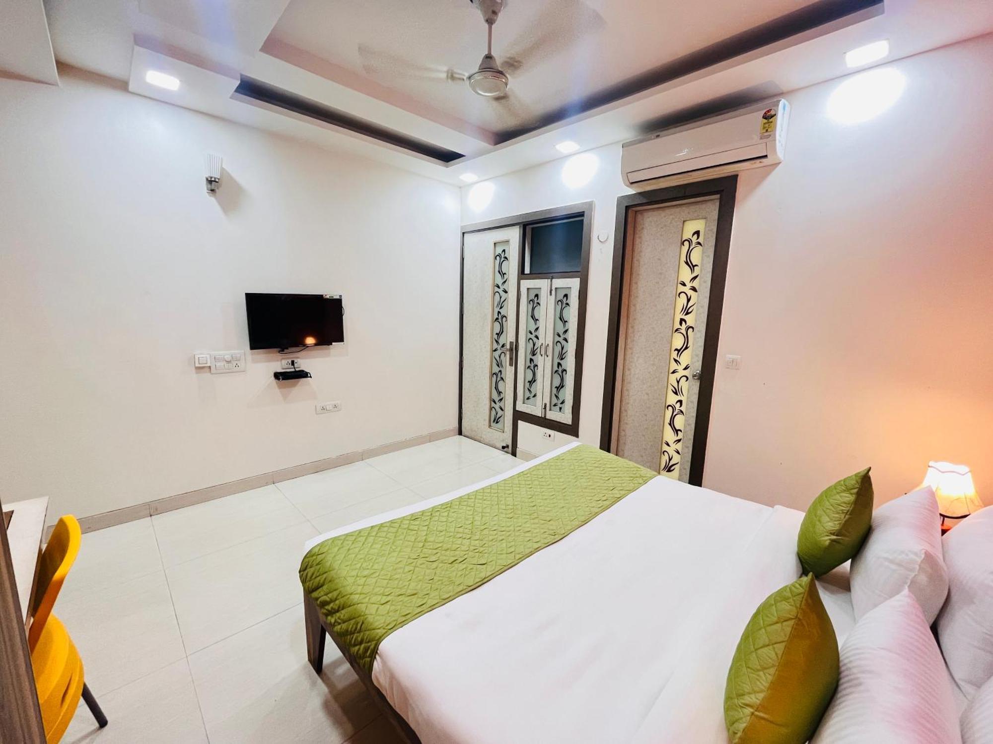 Hotel Park Pride Pitampura New Delhi, Couple Friendly Bagian luar foto